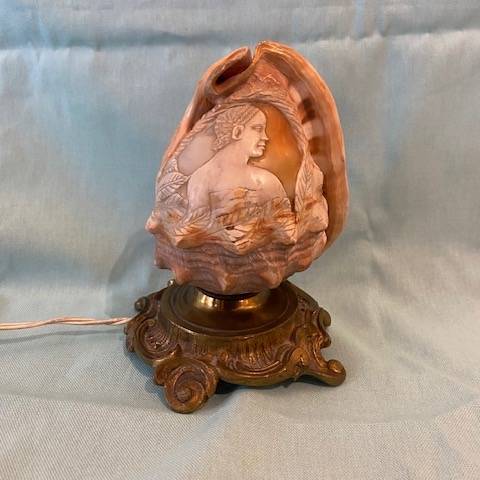 lampe coquillage gravé lampe coquillage gravé